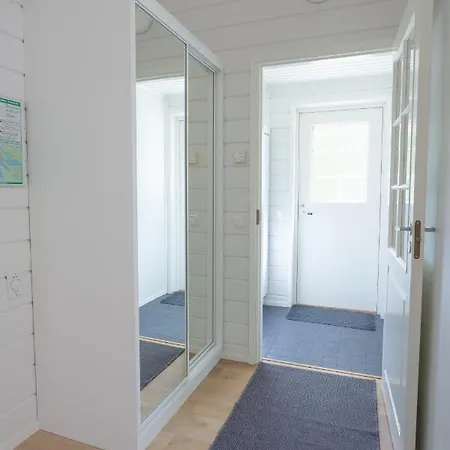 Semesterbostad Lomaperkkioe *