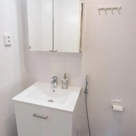 Semesterbostad Lomaperkkioe *